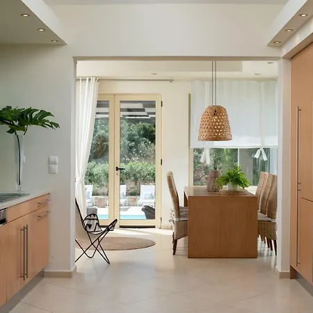 Levantes Luxury - Nature Inspired, Pool & Bbq, By Thinkvilla